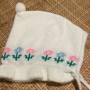 Vintage knit bonnet